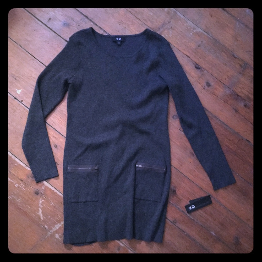 AGB Sweater Dress w Zippers NWT